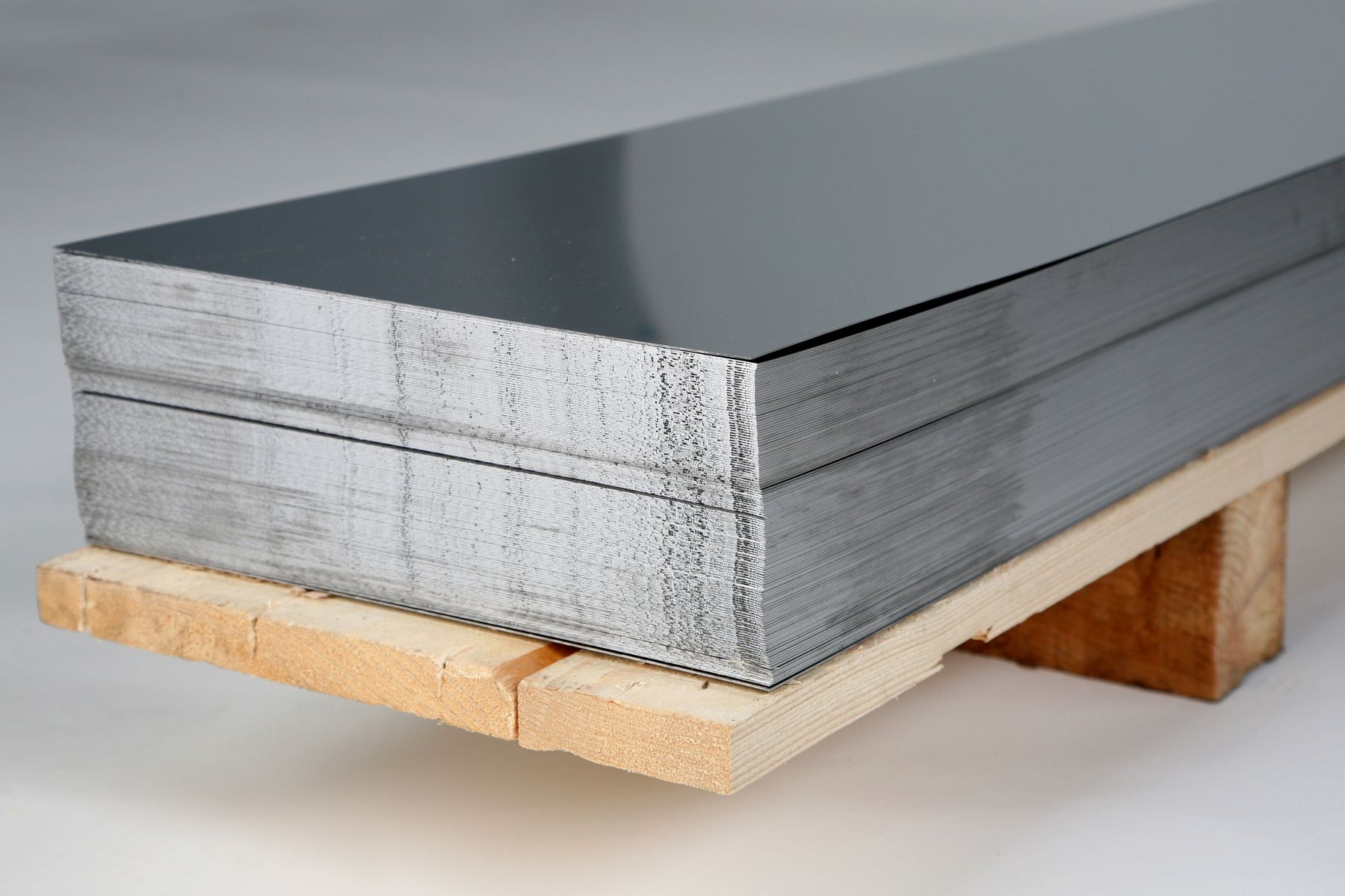 Lamiera D'acciaio S235JR 3 Mm – 250 X 550 Mm, Laminata A Caldo, Decapata E Oliata, Saldabile E Piegabile